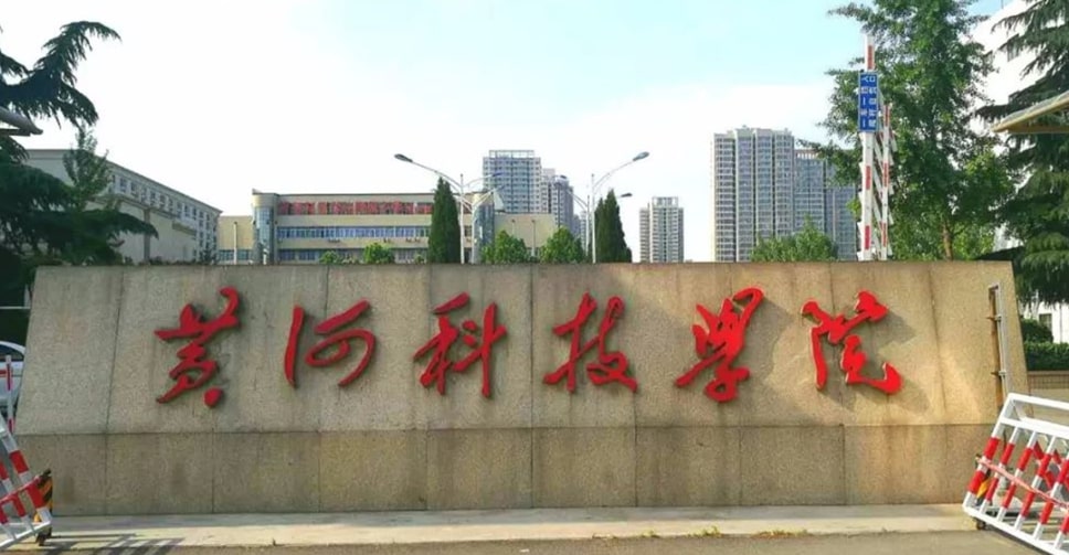 �S�ӿƼ���W